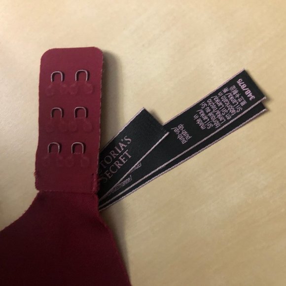Victoria's Secret Push-Up bra - Picture 3 of 4